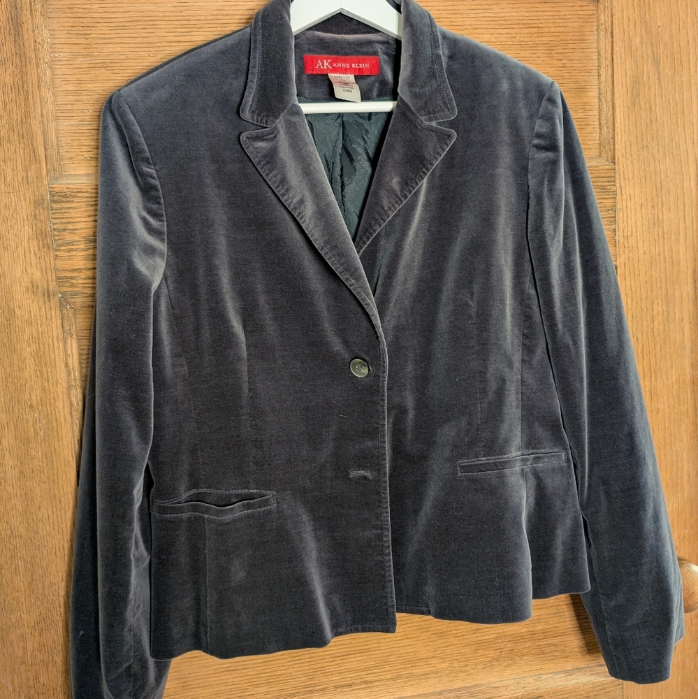 Anne Klein grey velvet blazer